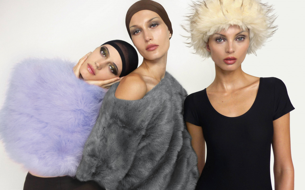 - Director: Hugo Comte - Starring: Lulu Wood, Victoriia Evseeva, Kim Schell, Lucy Rosiek, Vilma Sjöberg, Sol Bannatyne - Art Direction: Duzansky - Director of Photography: Arnaud Thebaud - Makeup: Laura Yard - Hair: Sébastien Bascle - Manicure: Cameleon Gles - Casting: Ikki Casting - Music and Sound: Hawn - Wardrobe: The Spaghetti Archives - Assistant Stylist: Bady Romi - Production: Meca Solutions, Noside Production - Producer and Post Producer: Morgan Preleur - Producer: Luca Thomas Clerine